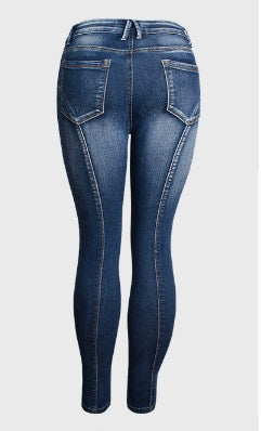 Mid-rise elastic split-leg hem