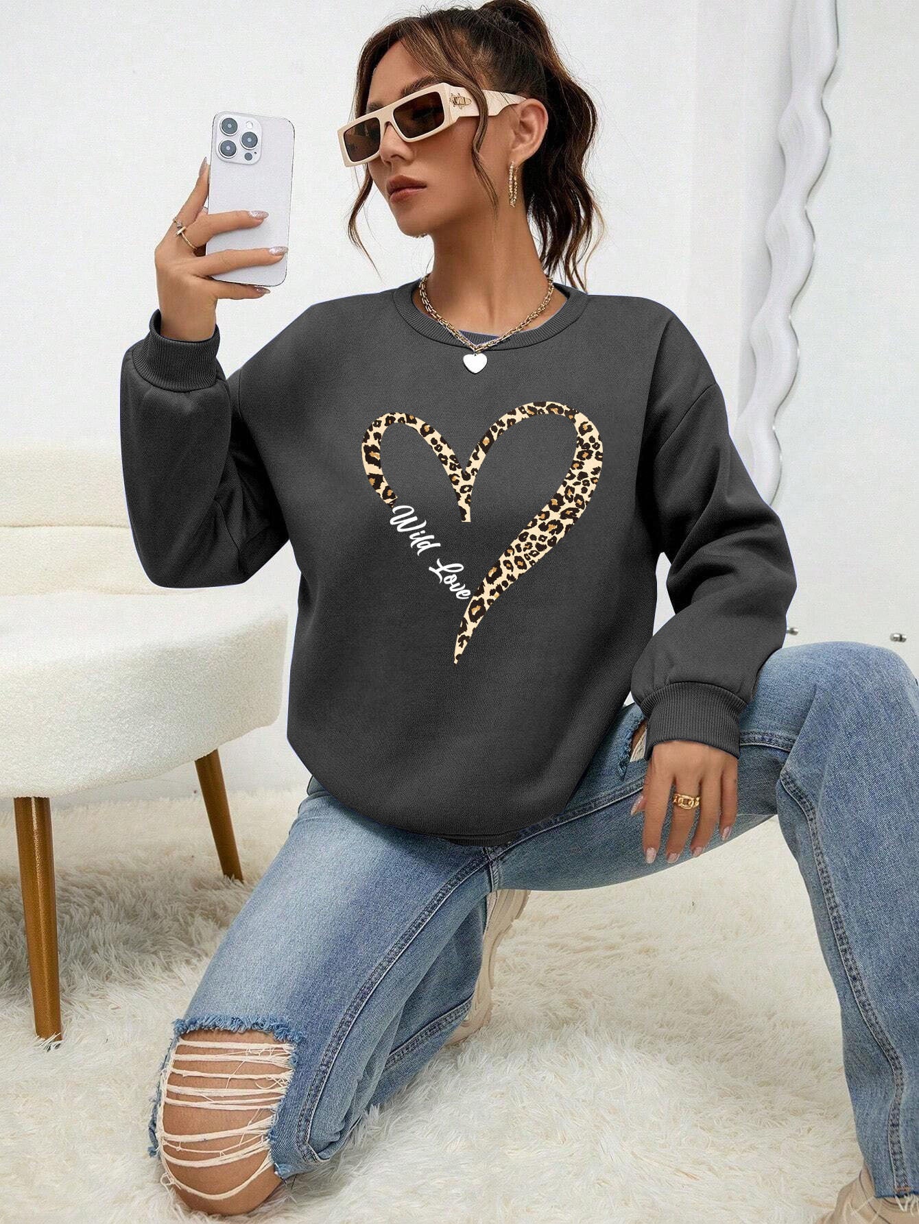 Leopard Wild Heart Pattern Print Female Sweatshirt Set Fur-L