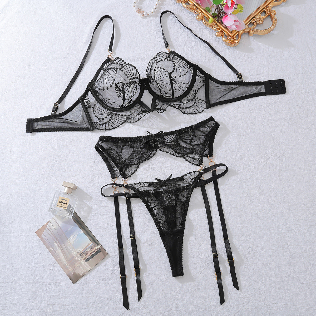See-through Embroidery Bra Set Lace Underwear Underpants
